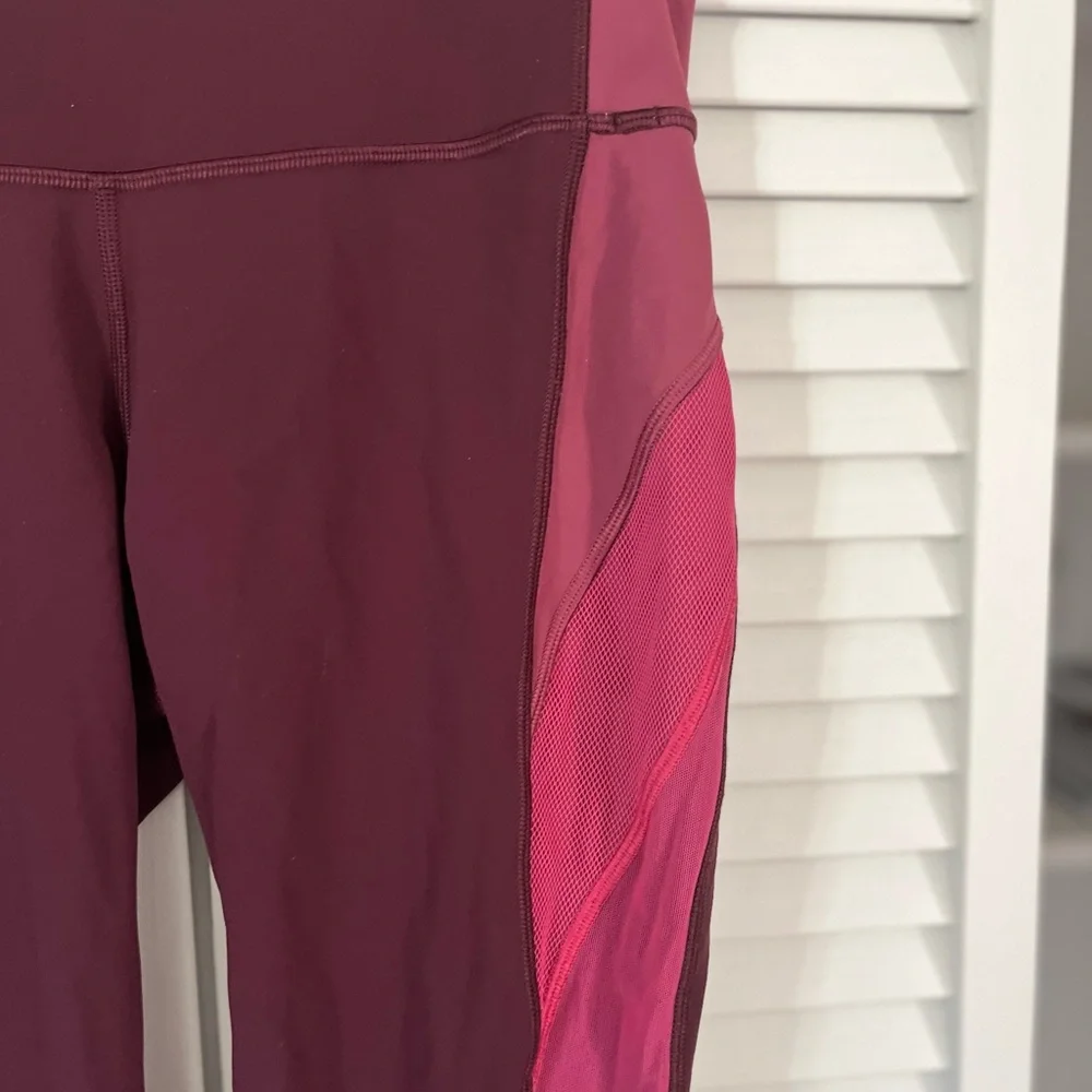 Lululemon Wunder Under Cropped Leggings Sz 6 Mesh sides burgandy - Picture 5 of 10